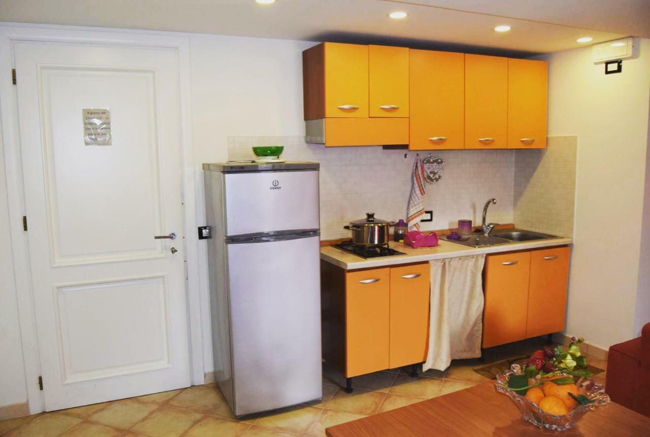 Patania Residence Srl ปาแลร์โม ภายนอก รูปภาพ