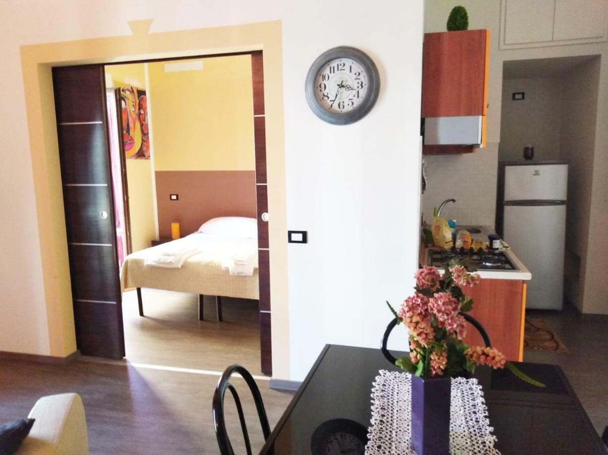 Patania Residence Srl ปาแลร์โม ภายนอก รูปภาพ